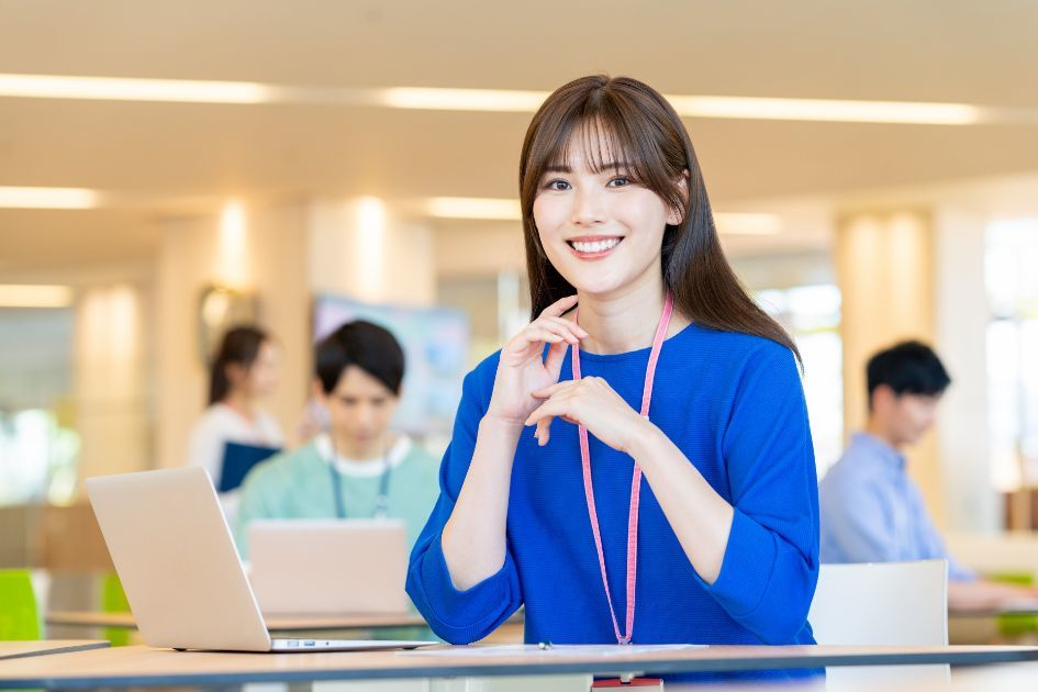 株式会社クリーク・アンド・リバー社