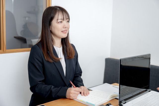 株式会社クリーク・アンド・リバー社