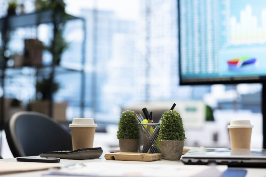 【急募】リモート可能 / 時給3,000円～！セールスプラットフォームの営業及びCS