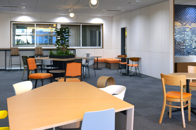 Komatsu 九 CO-WORKING AREA